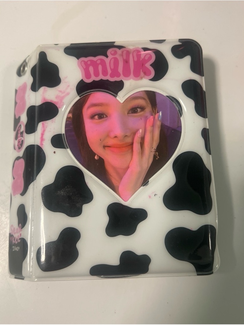 kpop photocard book includes both